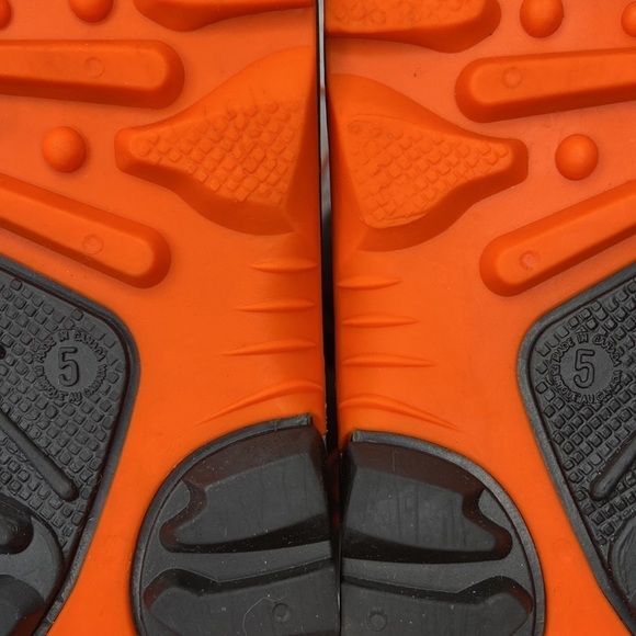 Kamik Waterproof Snow Boots Grey P7725 Size 5 NWOT - Picture 3 of 17